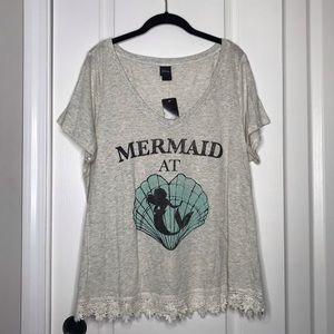 NWT Torrid Ariel “Mermaid At Heart” Seashell Shirt